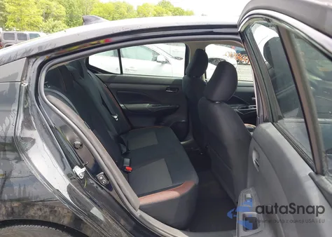 2022 Nissan Versa 1.6 Sr Xtronic Cvt z USA, uszkodzony, nr VIN 3N1CN8FV0NL856427